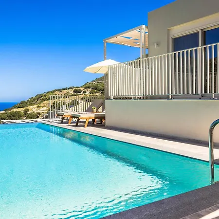 Ostria Villa